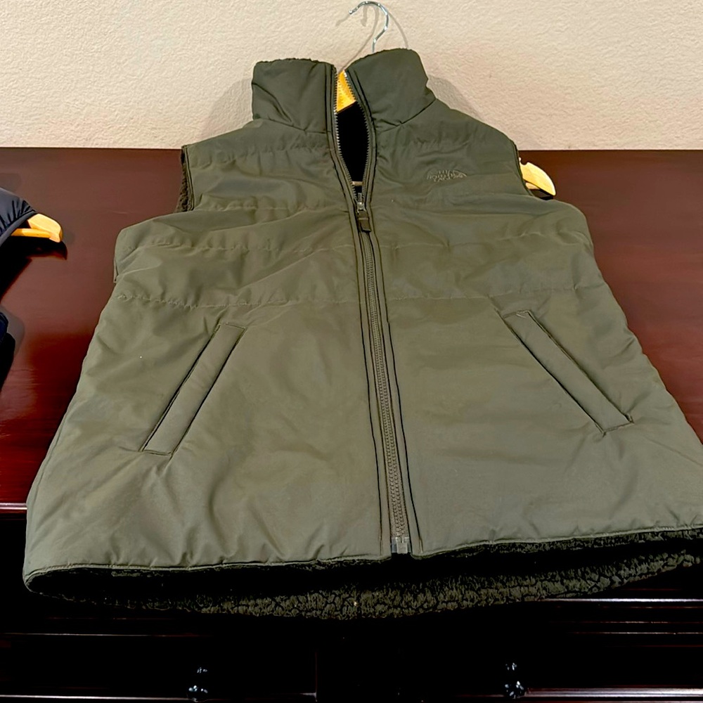 NORTHFACE reversible vest